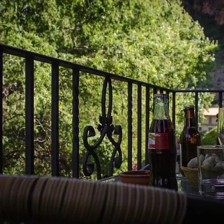 Teresa Casa de Campo *